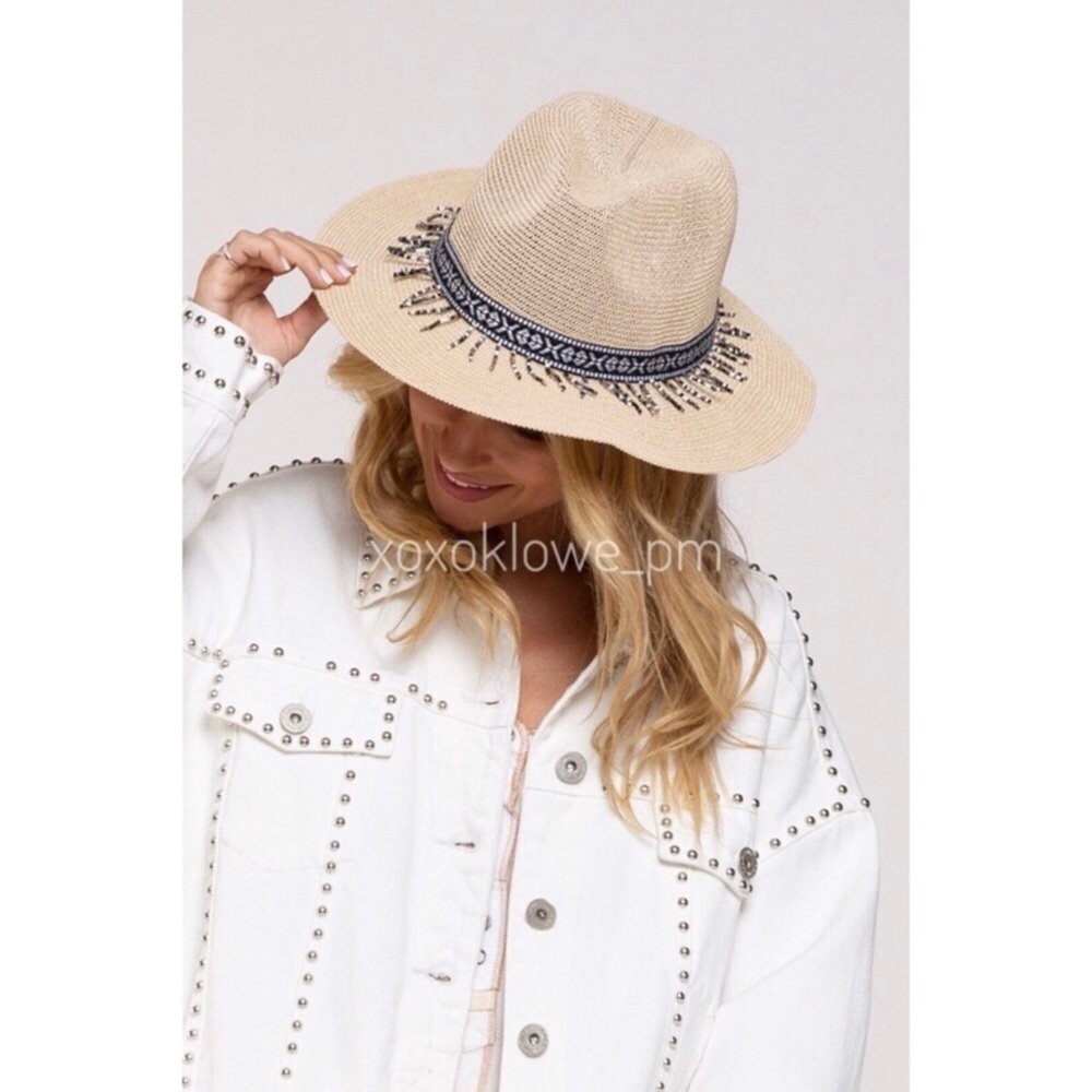POL Natural + Decorative Beaded Fringe Band Woven Sun Hat - Picture 8 of 13